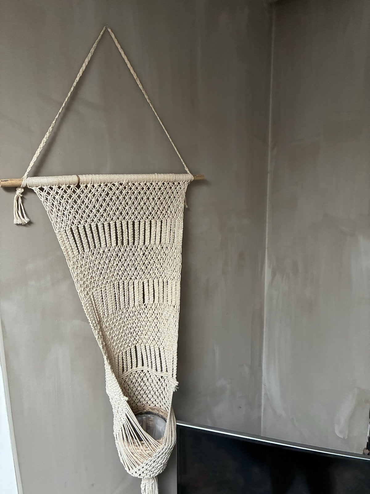 Gehaakte lange witte platte macramé hanger, Boho, Nieuw, Ophalen of Verzenden, Wit