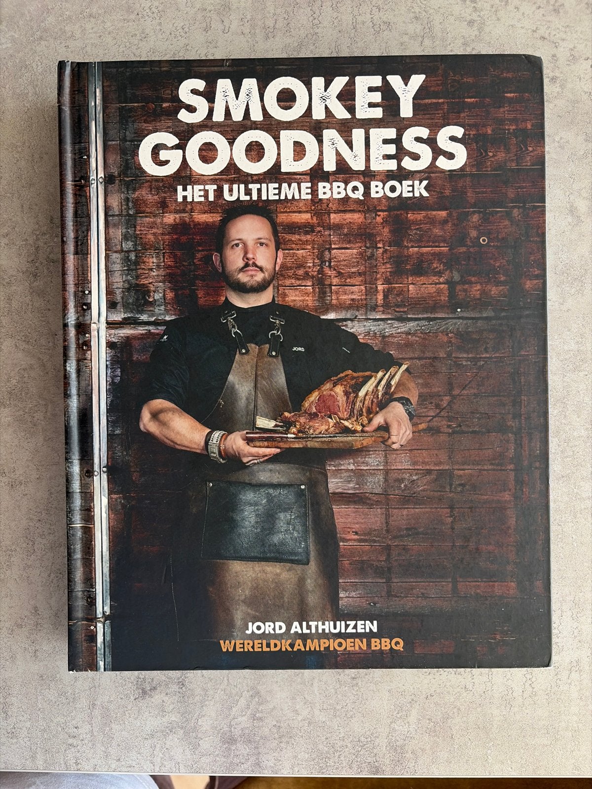 Smokey Goodness: Het Ultieme BBQ Boek van Jord Althuizen, Boeken, Kookboeken, Ophalen of Verzenden, Zo goed als nieuw, Overige gebieden