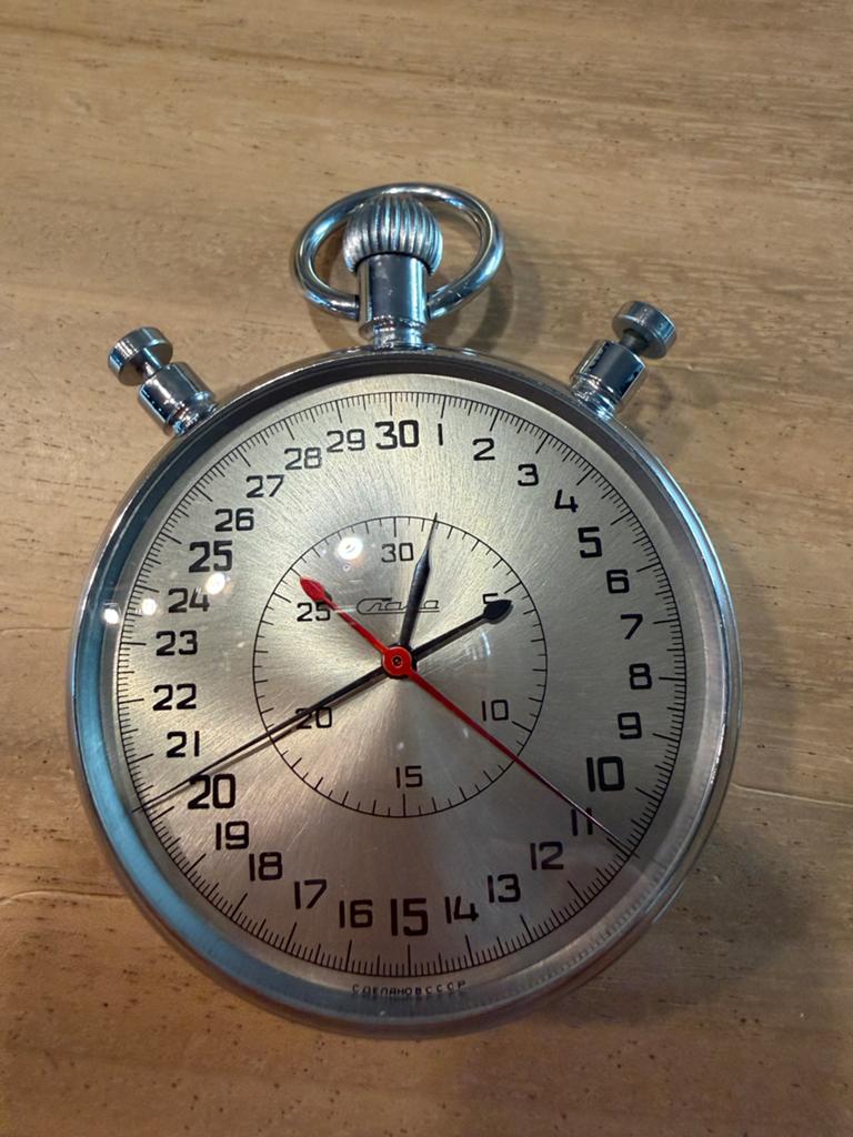 NOS Slava 5498 Mech. Rattrapante Stopwatch 1/10 sec, Zakhorloge, Staal, 1960 of later, Ophalen