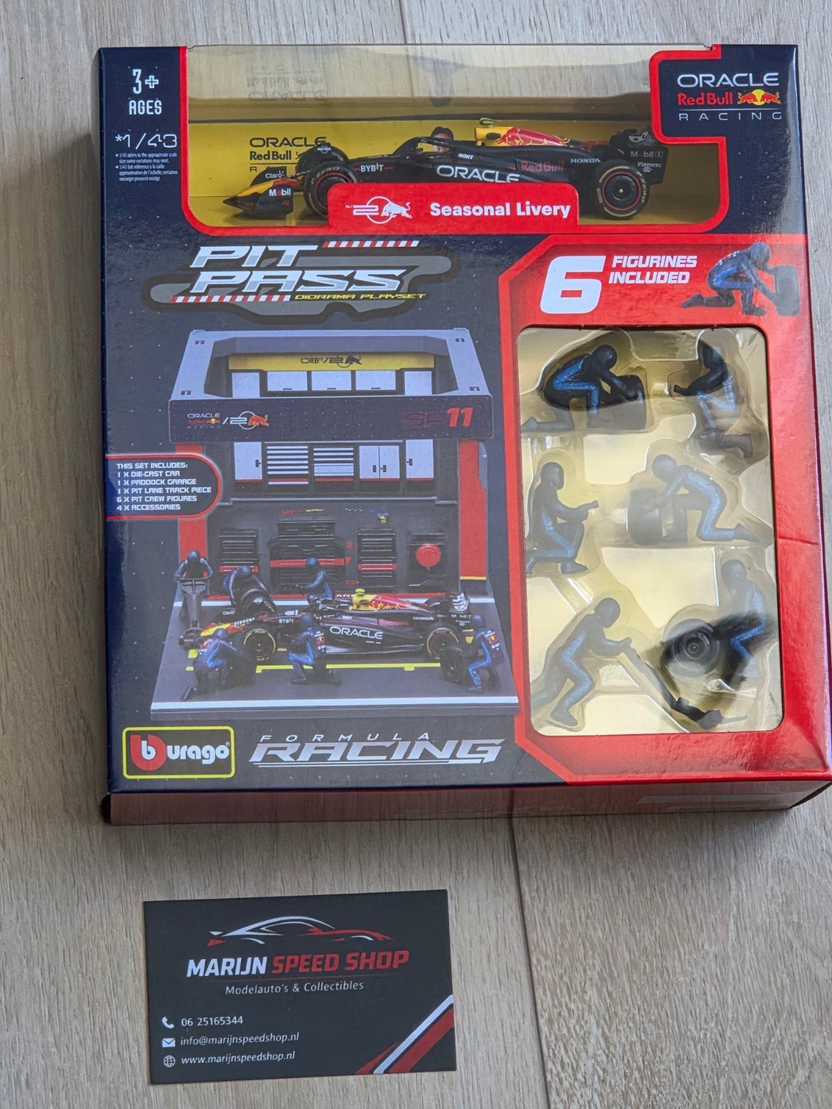 Bburago Red Bull Racing F1 Pit Pass Diorama Playset, Ophalen of Verzenden