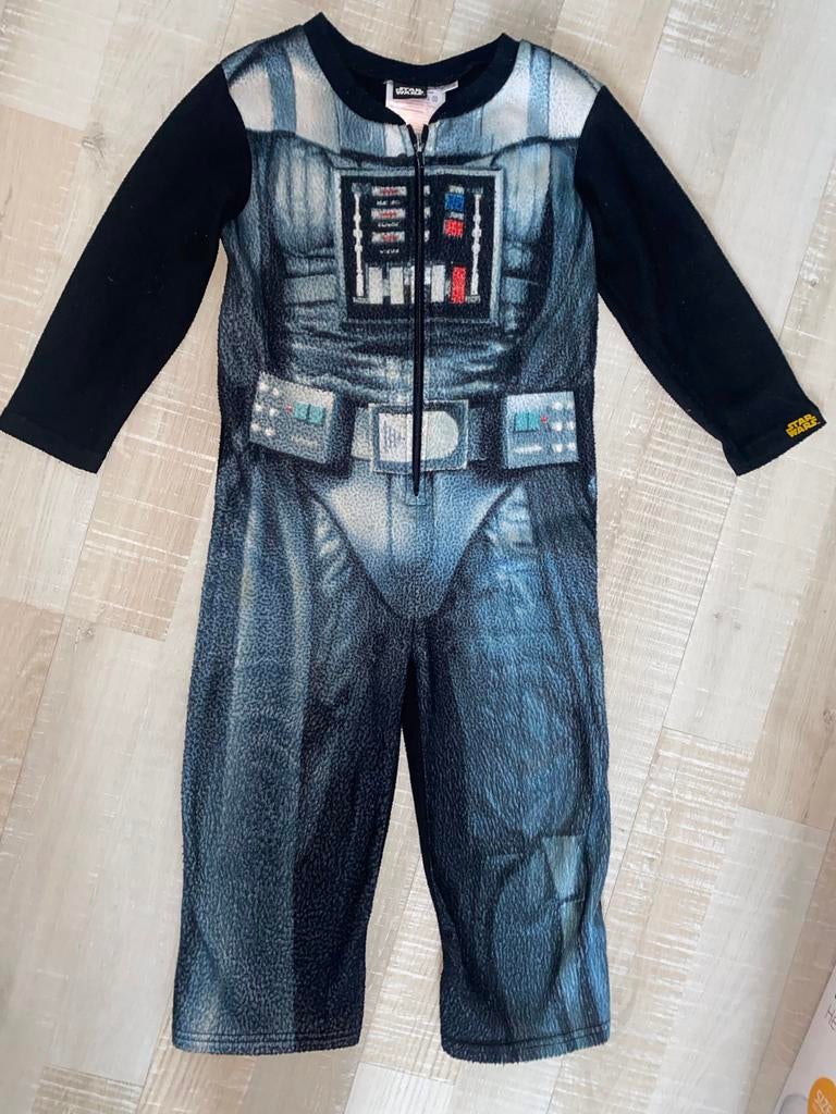 Star Wars Darth Vader kostuum - Maat 110-116, Kinderen en Baby's, Carnavalskleding en Verkleedspullen, Ophalen of Verzenden, Zo goed als nieuw