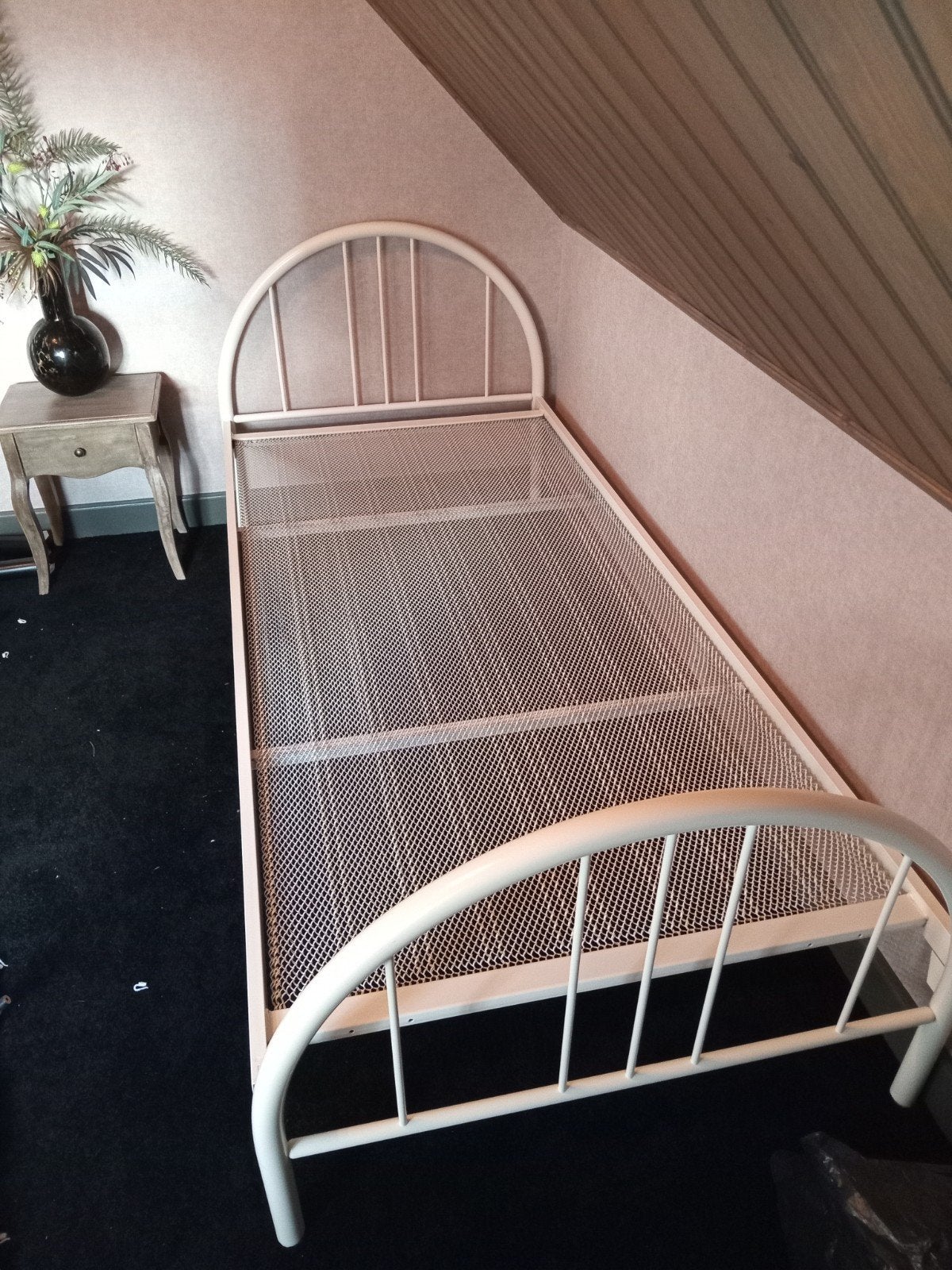 creme ijzeren ledikant 1 persoons 90x2.00, Huis en Inrichting, Ophalen, Gebruikt, 90 cm, Eenpersoons
