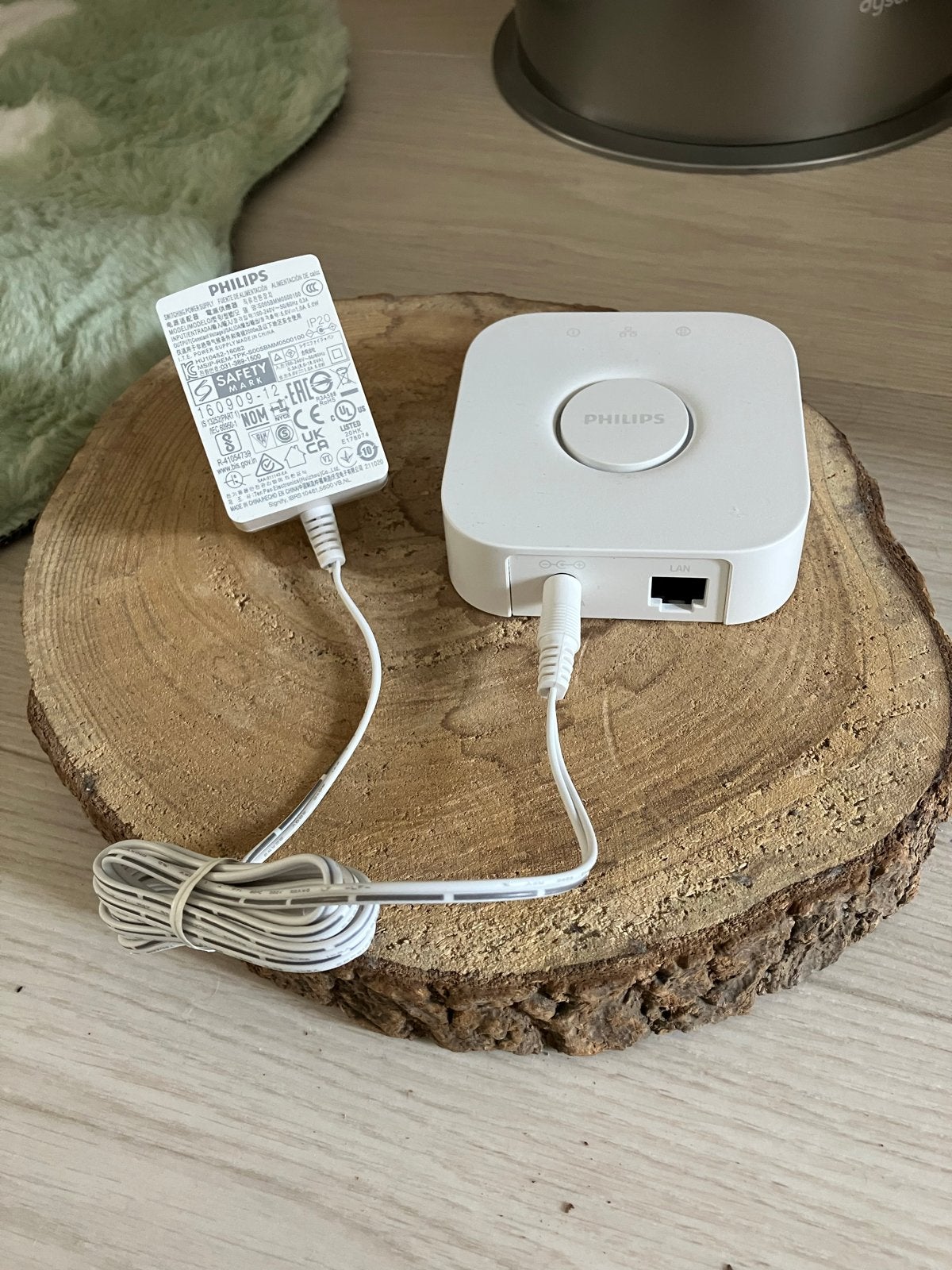Philips Hue Bridge 2.1 - Smart Home Hub, Smart home compatibel, Ophalen of Verzenden, Zo goed als nieuw, Philips Hue
