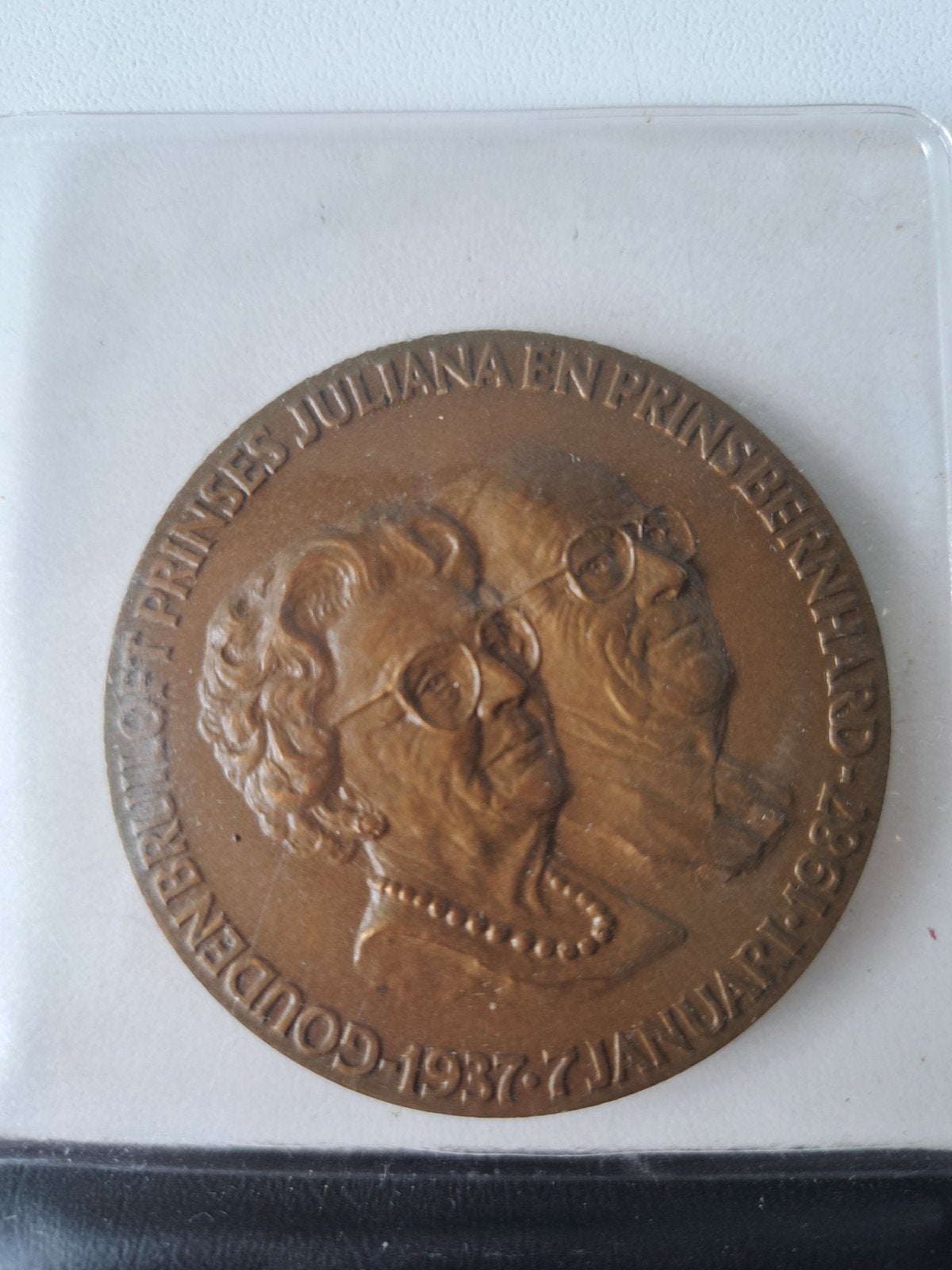 Huwelijksmedaille Juliana & Bernhard 1937-1987, Postzegels en Munten, Penningen en Medailles, Ophalen of Verzenden