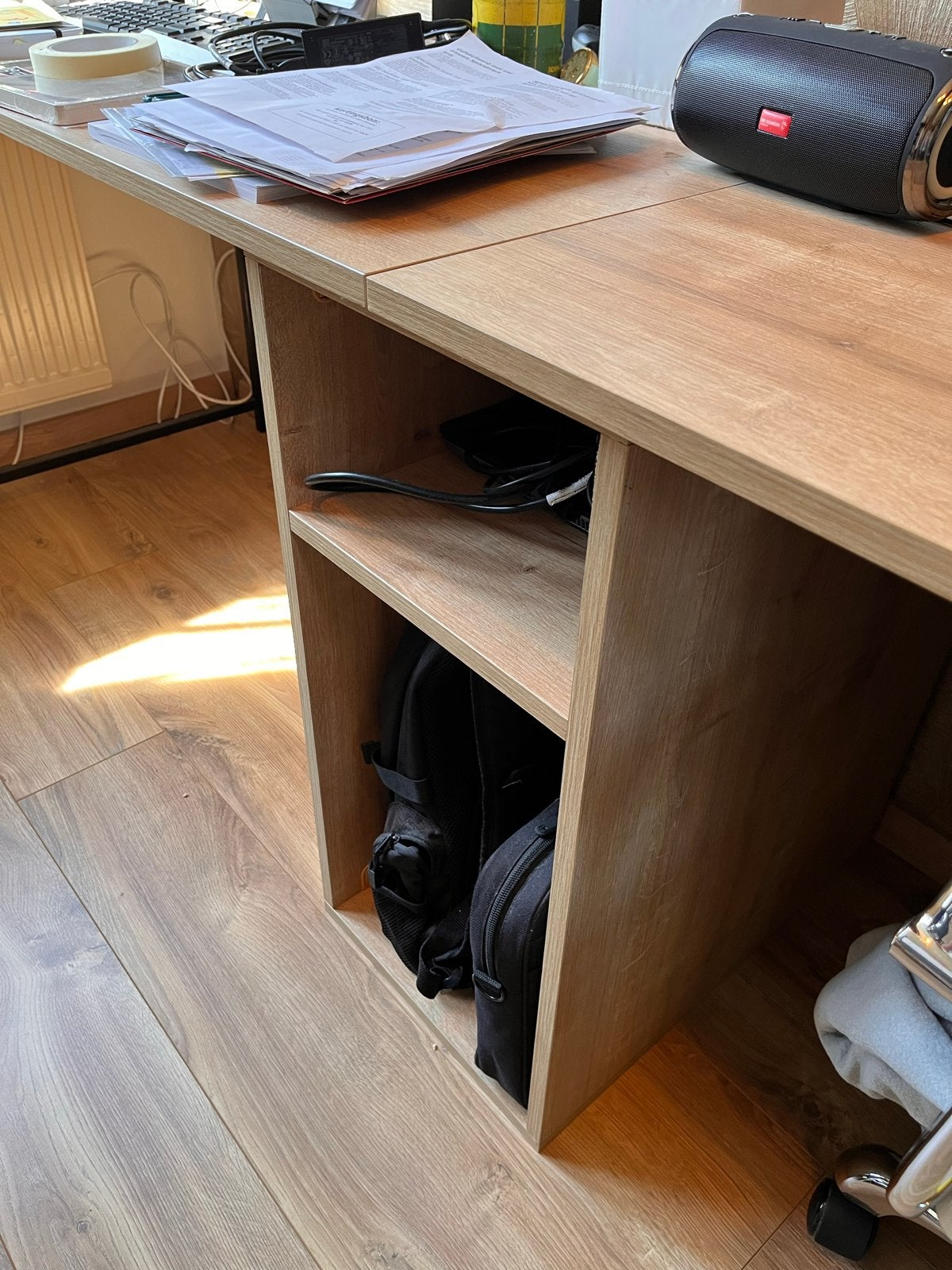 Ruim duo-bureau (240x60) met opbergvak, Ophalen, Opbergruimte, Spaanplaat of MDF, Bruin