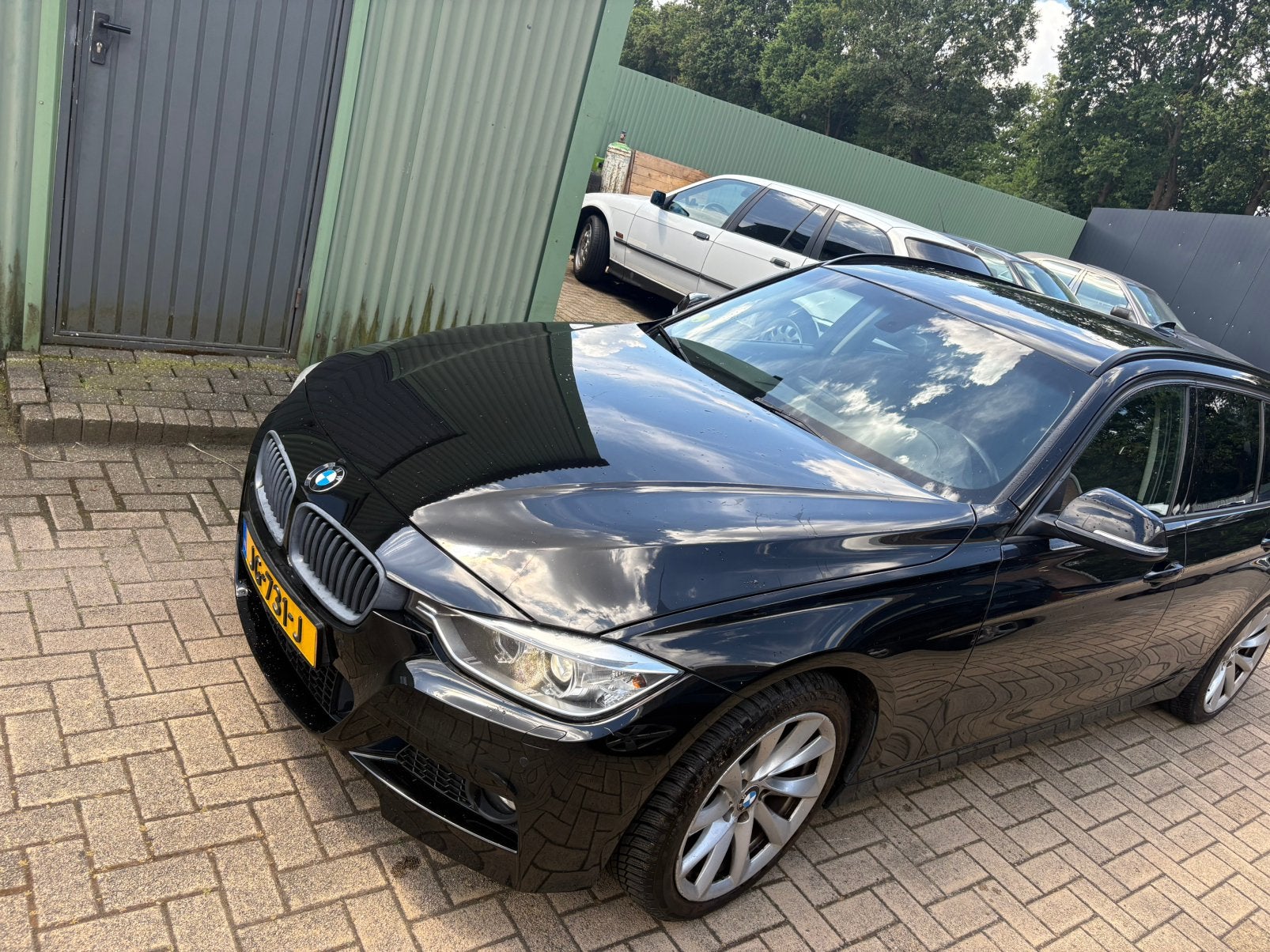 BMW 3-Serie 3.0 330D Touring AUT 2014 Zwart, Auto's, Automaat, Euro 5, Achterwielaandrijving, 1800 kg