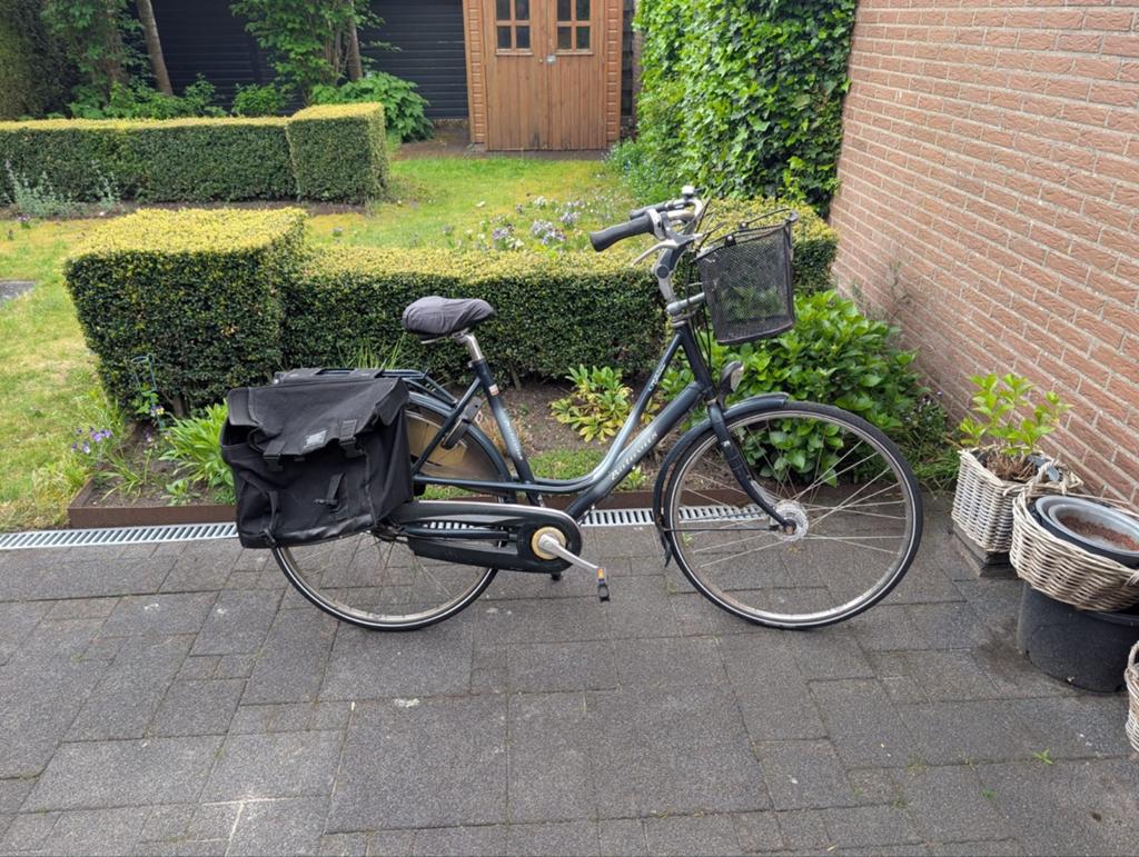 Batavus Torino - versnellingen werken, goede banden - 165 cm, Fietsen en Brommers, Fietsen | Dames | Damesfietsen, Ophalen, Gebruikt