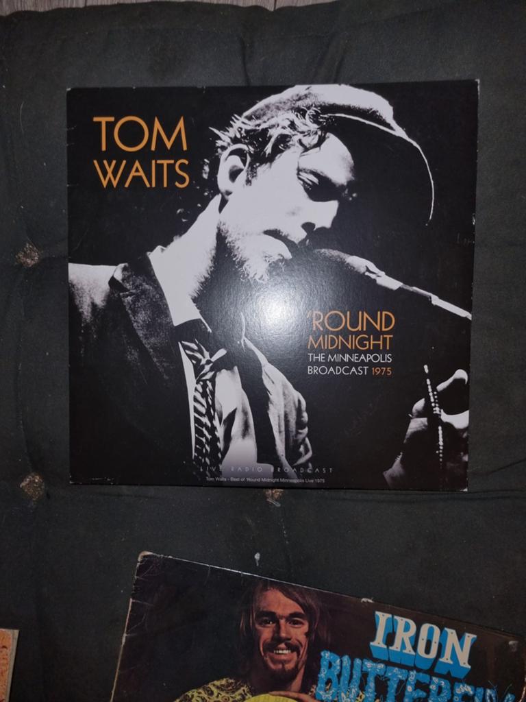 Tom Waits - Round Midnight: The Minneapolis Broadcast 1975, Ophalen of Verzenden, 1970 - 1979, Gebruikt, 12 inch