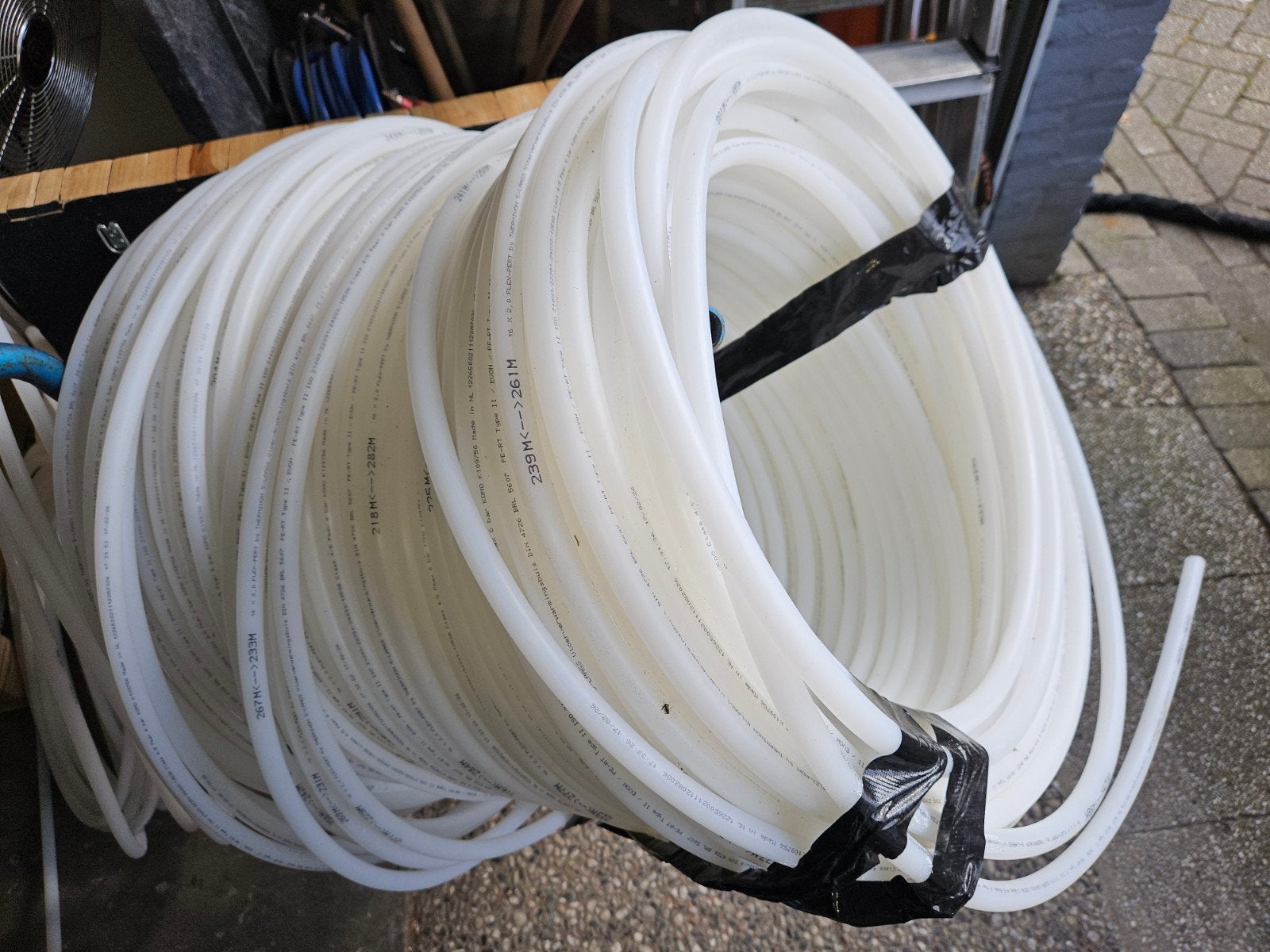 Witte flexibele buis 16x2.0mm, Ophalen, Overige materialen, 6 meter of meer, Overige typen