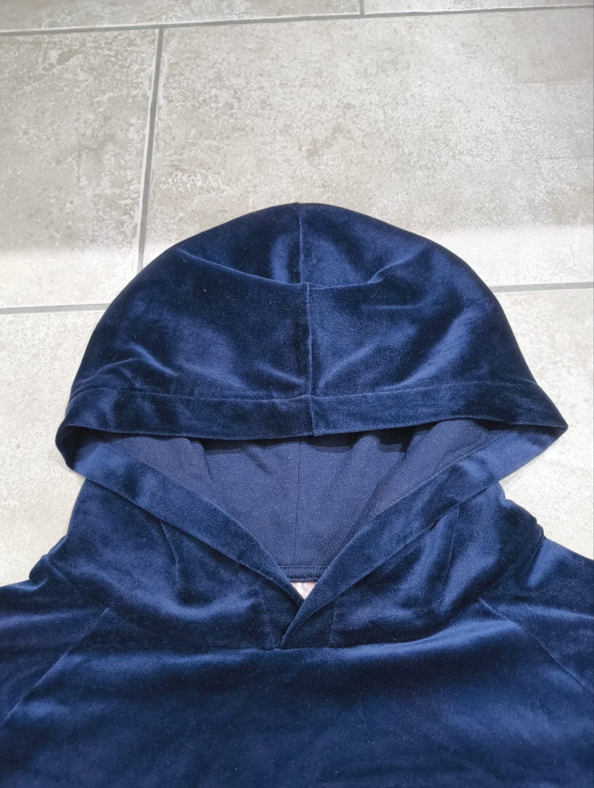 Hunkemöller fluwelen velours hoodie donkerblauw- Maat L, Blauw, Maat 42/44 (L), Ophalen of Verzenden, Zo goed als nieuw