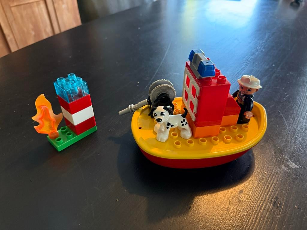 DUPLO Brandweerboot (10591) - Compleet en in goede staat, Ophalen of Verzenden, Zo goed als nieuw, Compleet, Duplo