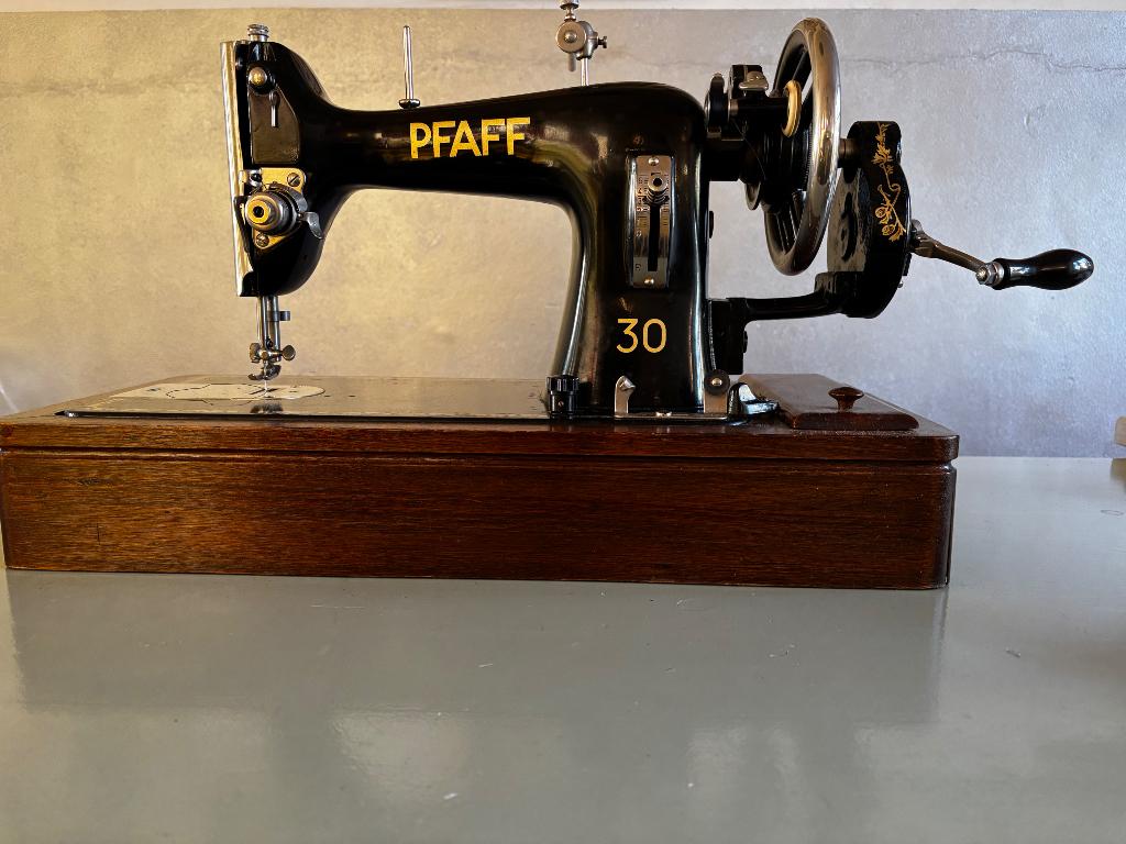 Naaimachine Pfaff 30 antiek, Ophalen of Verzenden