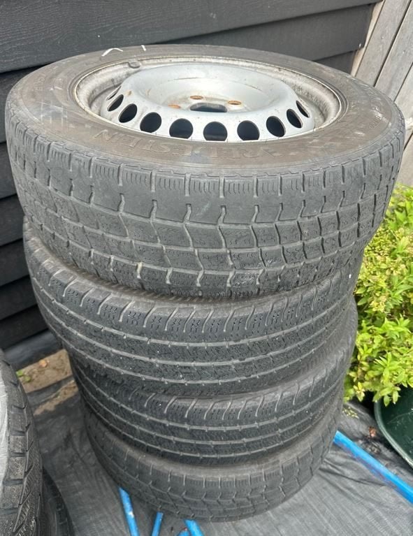 4x winterbanden 205/65 R16C op VW Transporter T5/T6 velgen, Ophalen, 16 inch, Band(en), Bestelwagen