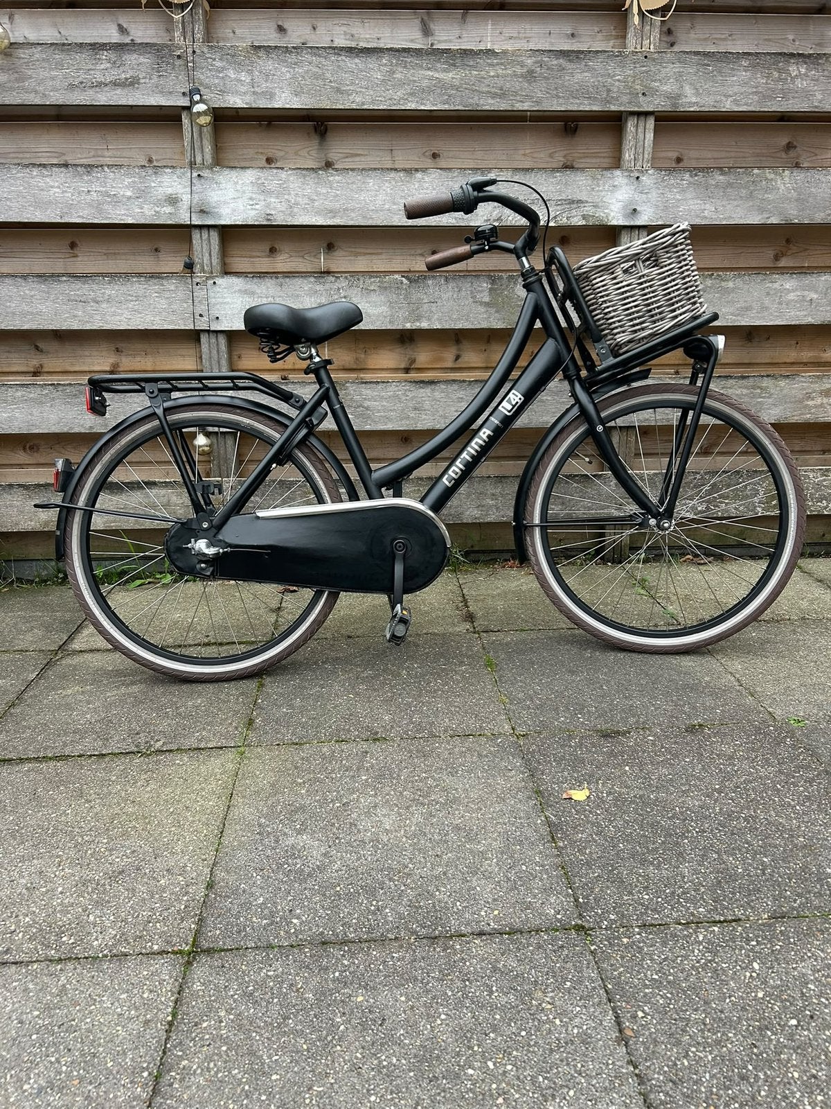 Meisjesfiets Cortina U4 transport 24 inch, Ophalen, Terugtraprem, Versnellingen, Gebruikt