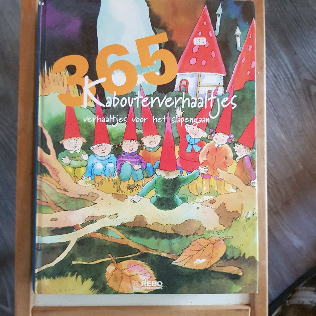 365  Kabouterverhaaltjes, Boeken, Ophalen of Verzenden, Zo goed als nieuw, Sprookjes