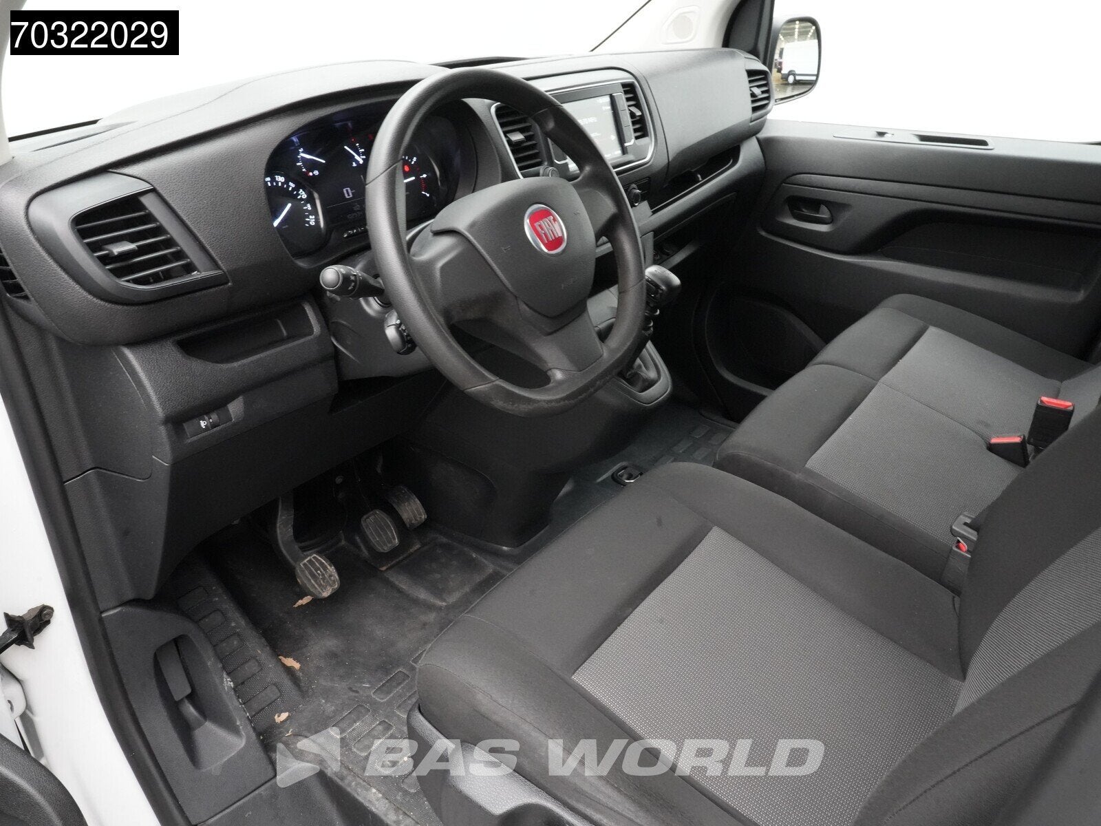 Fiat Scudo 144pk L2H1 Airco Cruise Parkeersensoren Euro6 L2, Stof, Gebruikt, Euro 6, 4 cilinders