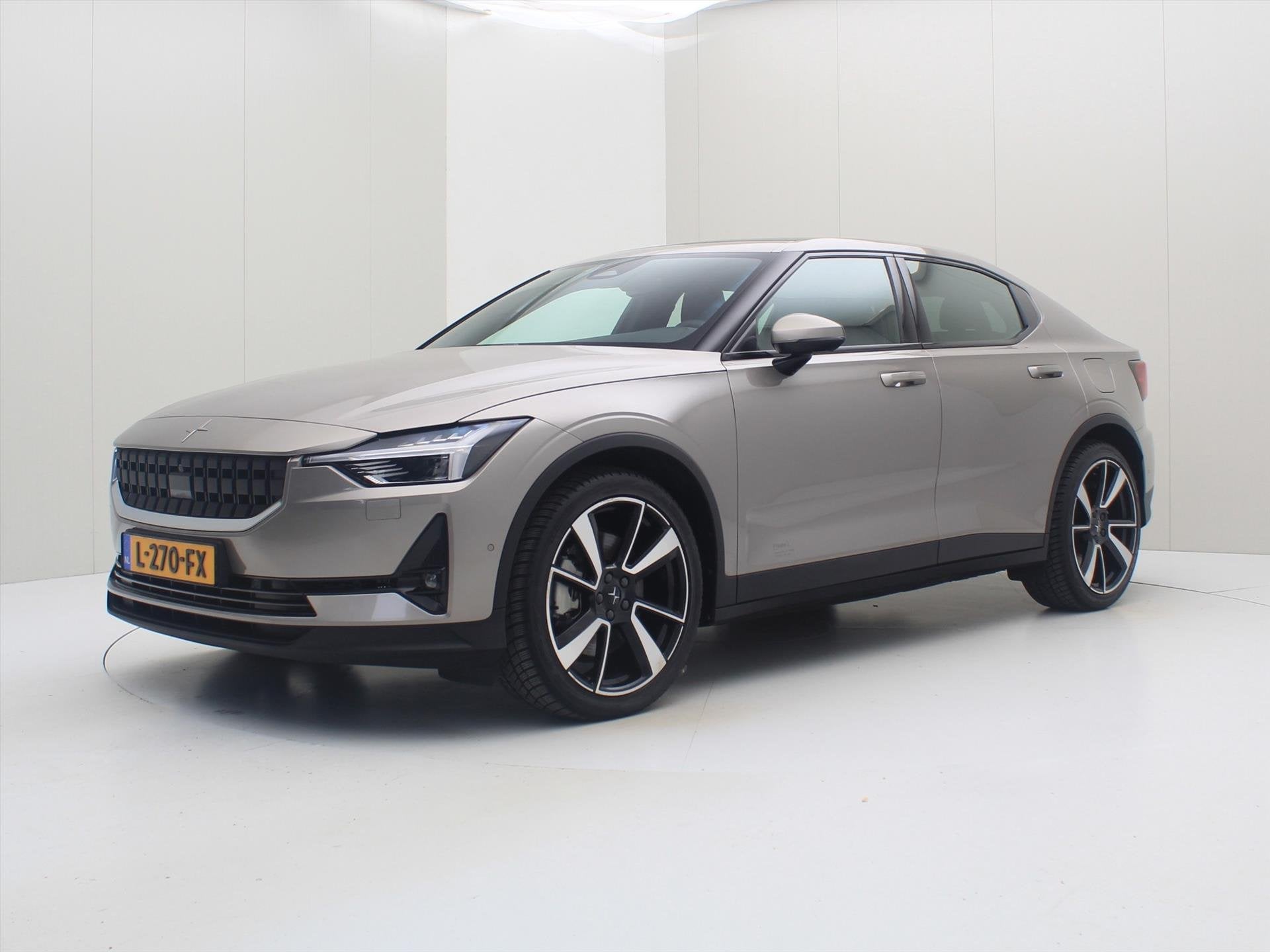 Polestar 2 Long Range Dual Motor 408PK 78kWh 92% SoH [ PILOT, Polestar 2, Gebruikt, Zwart, Origineel Nederlands
