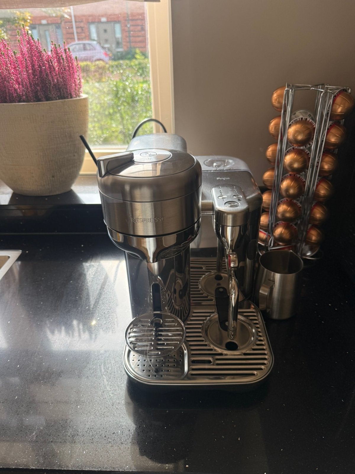 @@Bijna nieuw@@ Prachtige nespresso machine vertuo creatista