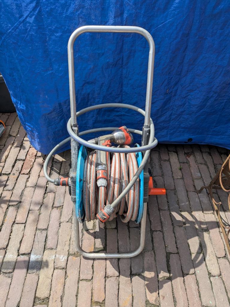 Gardena slangenwagen tuinslanghaspel, Tuin en Terras, Tuinslangen, Ophalen, Tuinslang