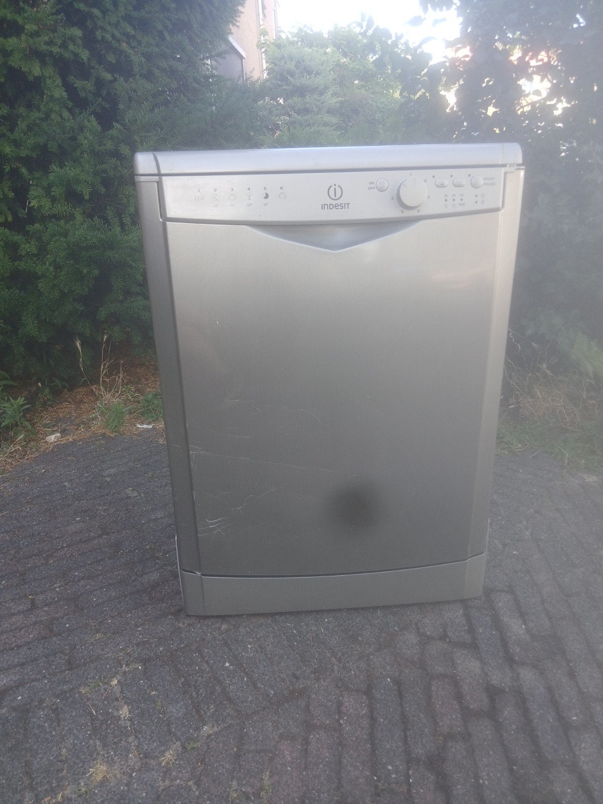 Indesit vaatwasser, Witgoed en Apparatuur, Ophalen, Gebruikt, Vrijstaand, Minder dan 85 cm