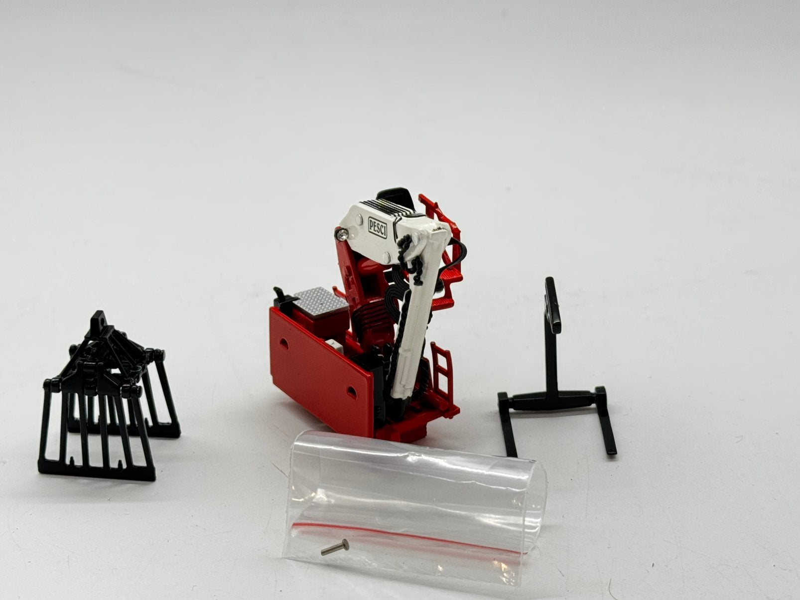 TEKNO KENNIS STENENTRAILER + PALLETHAAK + STENENKLEM LADING