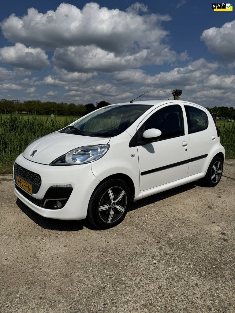 Peugeot 107 1.0 5DR 2012 Wit/Airco/NAP/LM velgen /Nette auto, Auto's, Peugeot, Bedrijf, Te koop, ABS, Airbags, Airconditioning