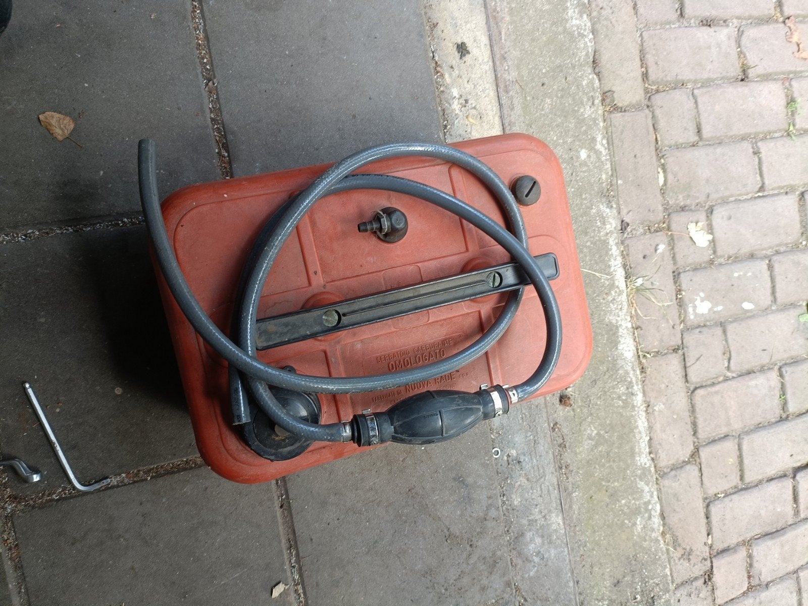 Brandstof tank buitenboord motor, Ophalen of Verzenden, Motor en Techniek
