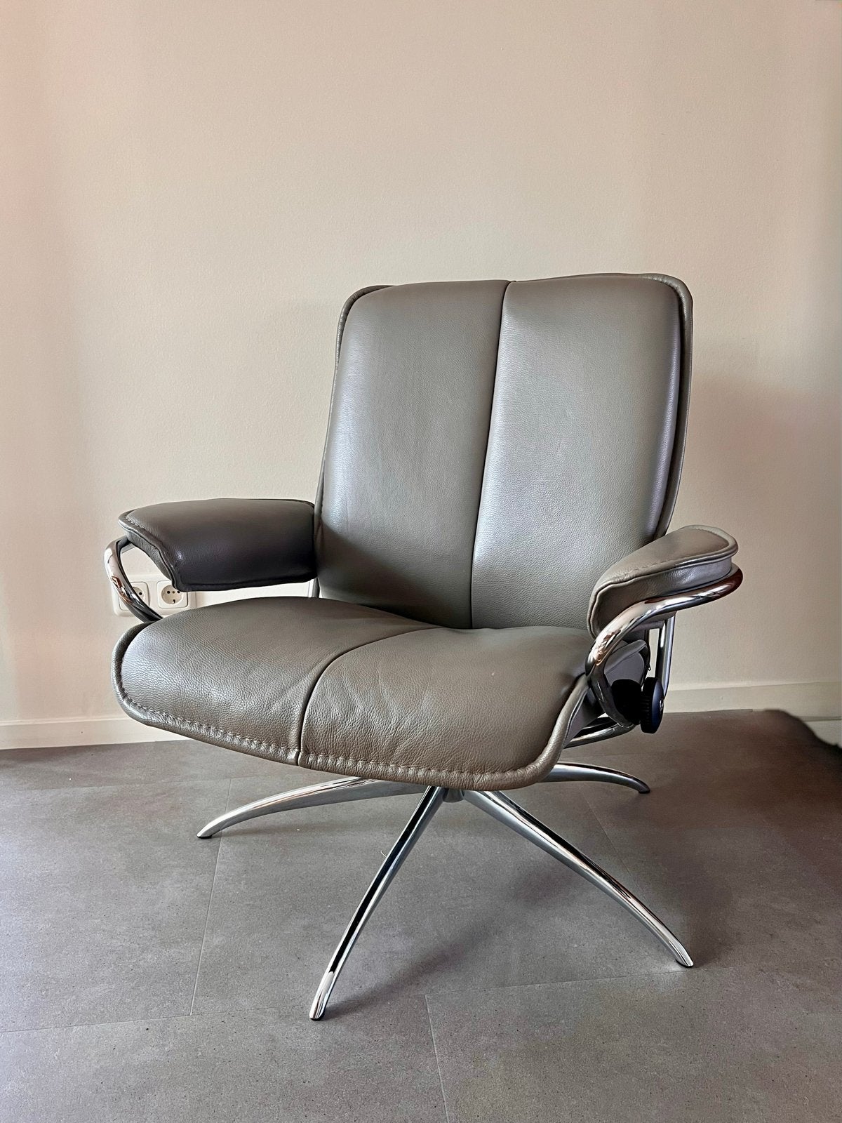 Stressless City Low Back fauteuil met Star Base, Huis en Inrichting, Ophalen of Verzenden, Zo goed als nieuw, 75 tot 100 cm, Leer