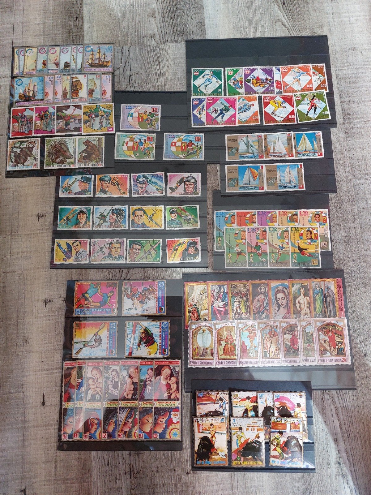 mapjes postzegels  Guinea, Ophalen of Verzenden, Nederland