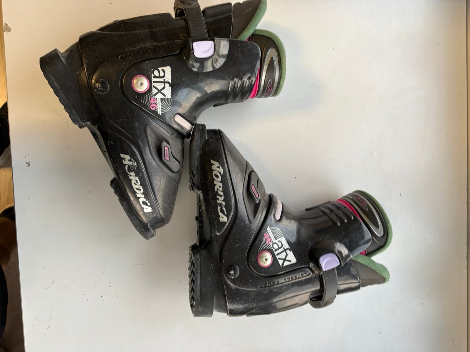 Nordica AFX 46 skischoenen zwart dames/heren 290 mm, schoen, 160 tot 180 cm, Verzenden, Schoenen, Zo goed als nieuw