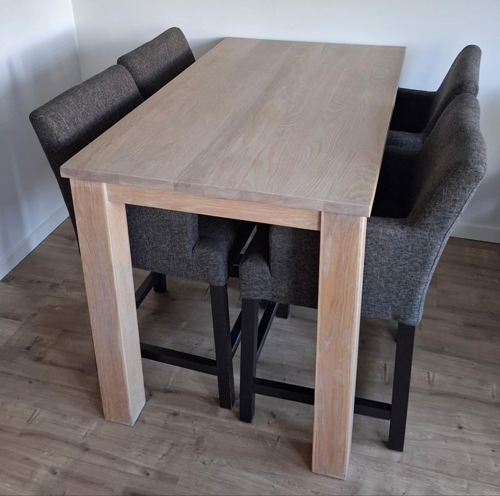 Eiken eettafel en 4 stoelen. Bartafel, barstoelen., Huis en Inrichting, Complete eetkamers, Gebruikt, 4 tot 6 stoelen, Ophalen