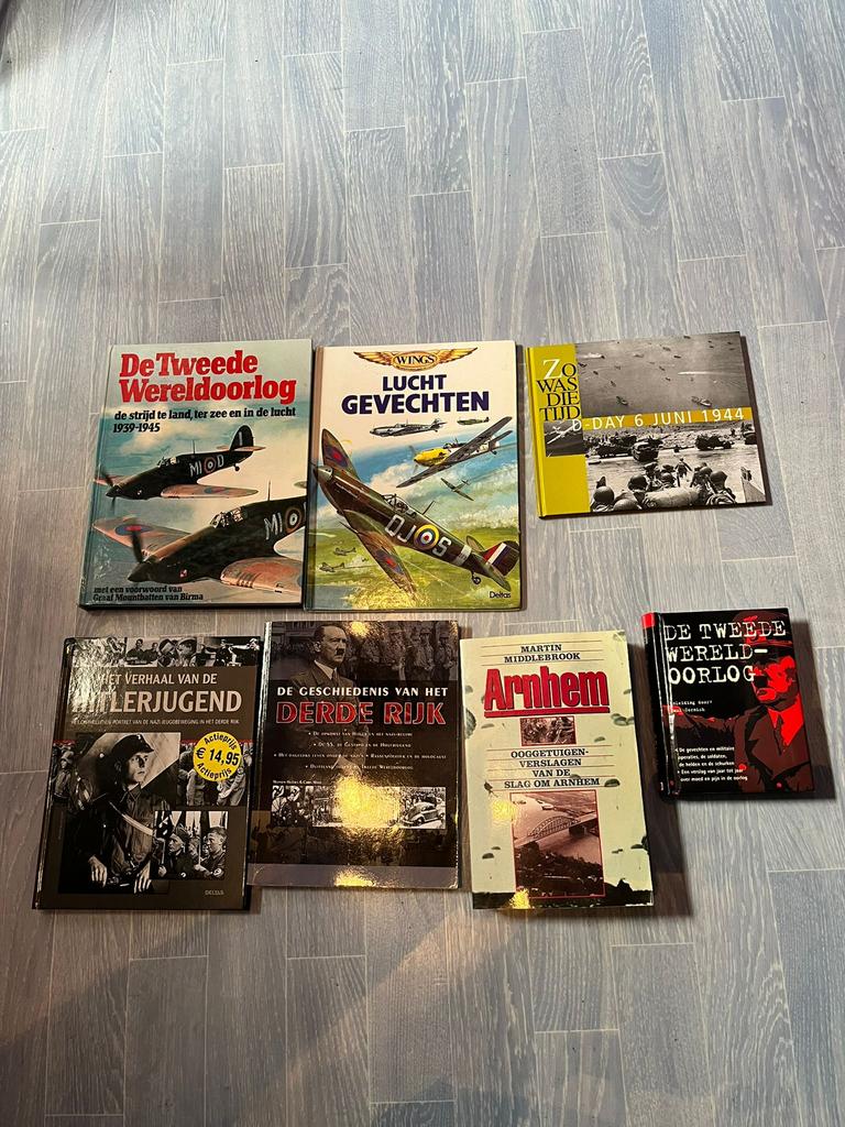 Welke tweede wereldoorlog of luchtvaart fan maak ik blij?, Verzamelen, Ophalen of Verzenden, Nederland, Boek of Tijdschrift