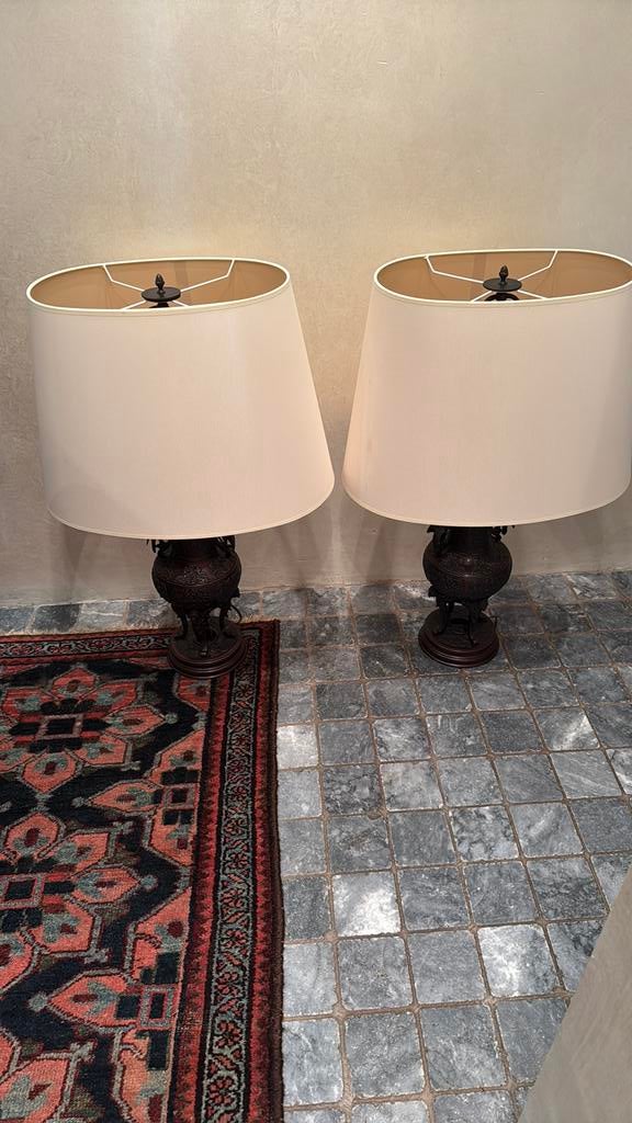 Antieke bronzen lampen  met gedetailleerde afbeeldingen, Ophalen of Verzenden