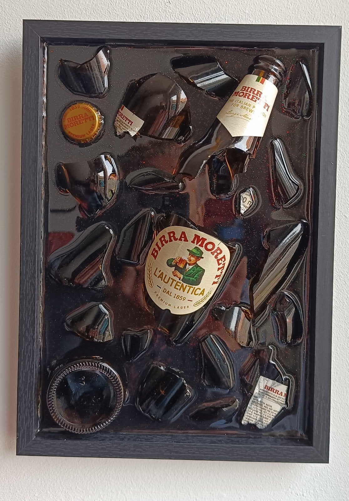 Birra Moretti broken beer bottle, Ophalen of Verzenden, Object, Glas, Handgemaakt