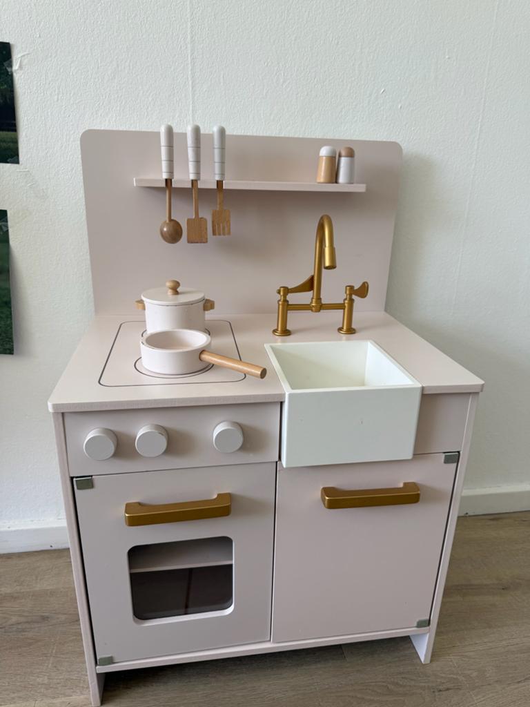 Petit Amelie houten kinderkeuken - Zo goed als nieuw, Ophalen, Zo goed als nieuw