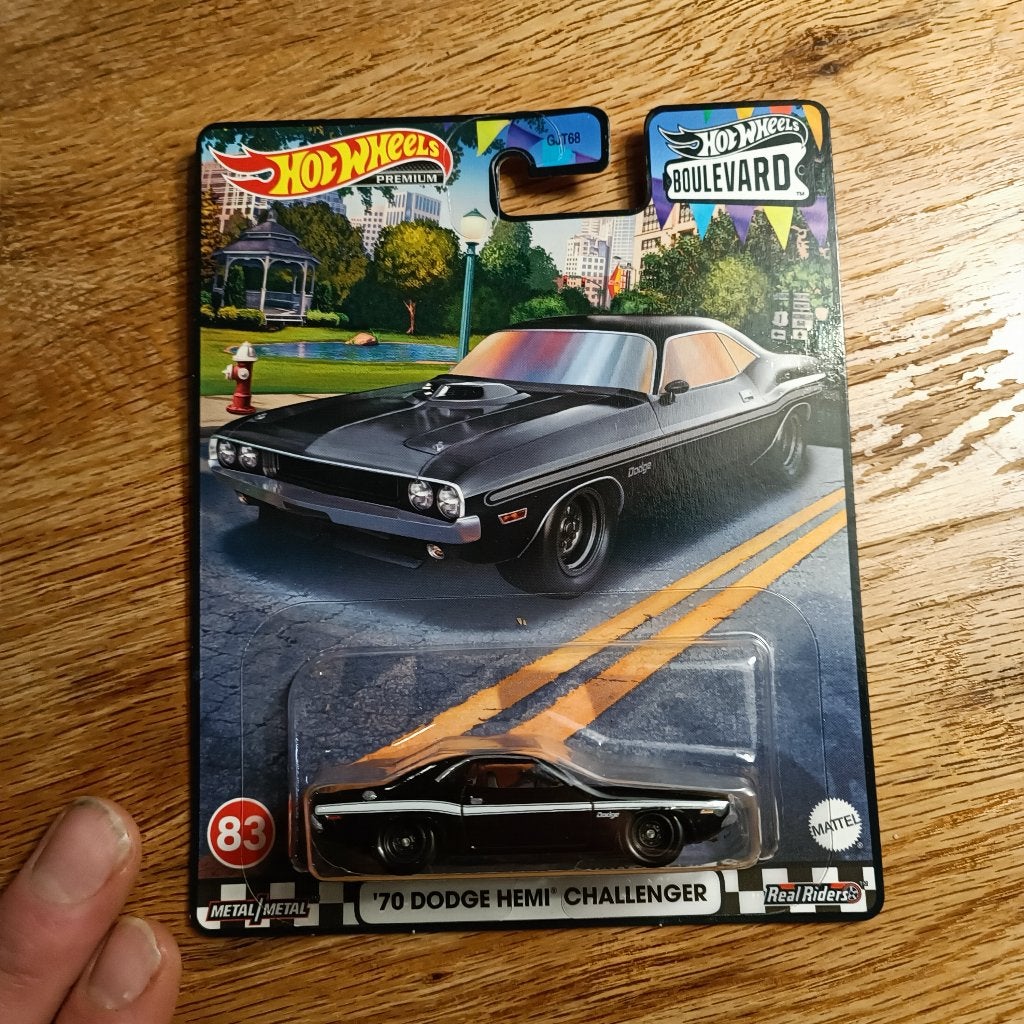 Hot Wheels Premium Boulevard 70 Dodge HEMI Challenger, Verzenden, Nieuw, Auto