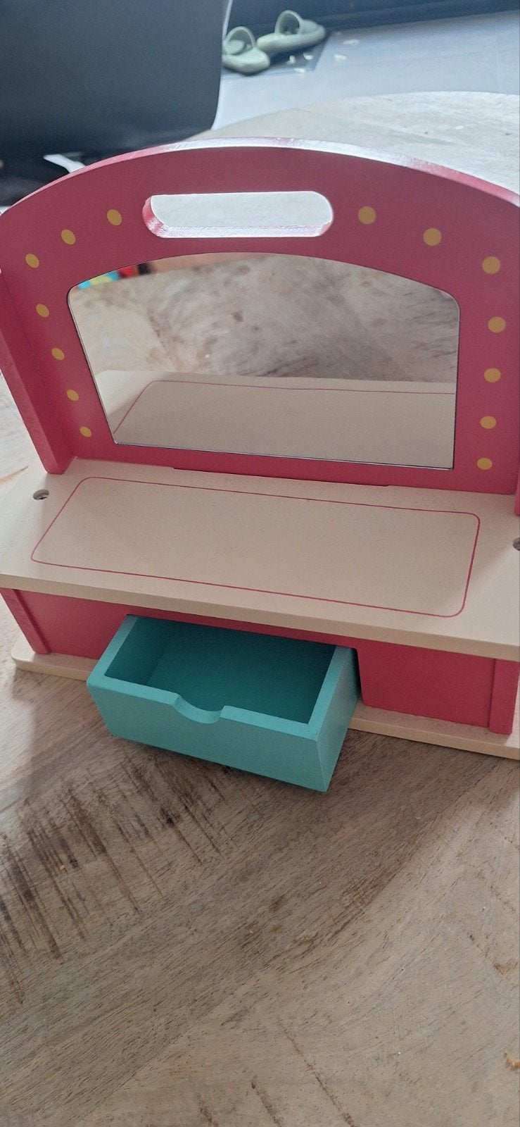 Kleine houten kaptafel met spiegeltje en lade, Ophalen of Verzenden, Gebruikt, Jongen of Meisje