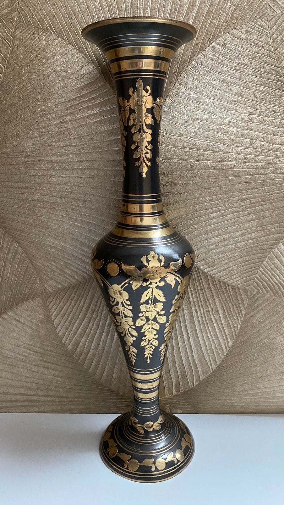 Decoratieve vaas India - past in een modern interieur, Gebruikt, Op voet, Zwart, Ophalen of Verzenden
