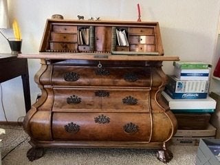 compacte antieke secretaire wortelnotenhout, Ophalen, 18e eeuwse Hollandsche barok