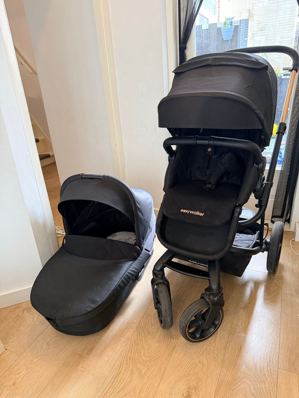 Easywalker Harvey 3 kinderwagen met reiswieg, Kinderen en Baby's, Gebruikt, Combiwagen, Met reiswieg, Ophalen