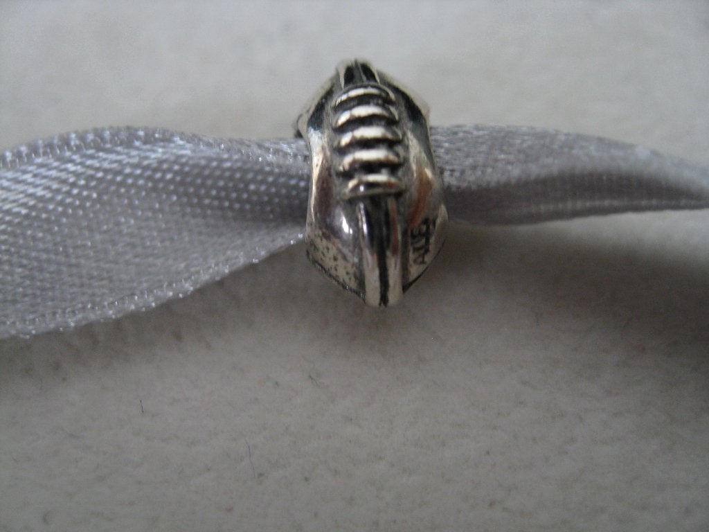 Pandora Bedel Rugby bal, Ophalen of Verzenden, Zo goed als nieuw, Zilver, Pandora