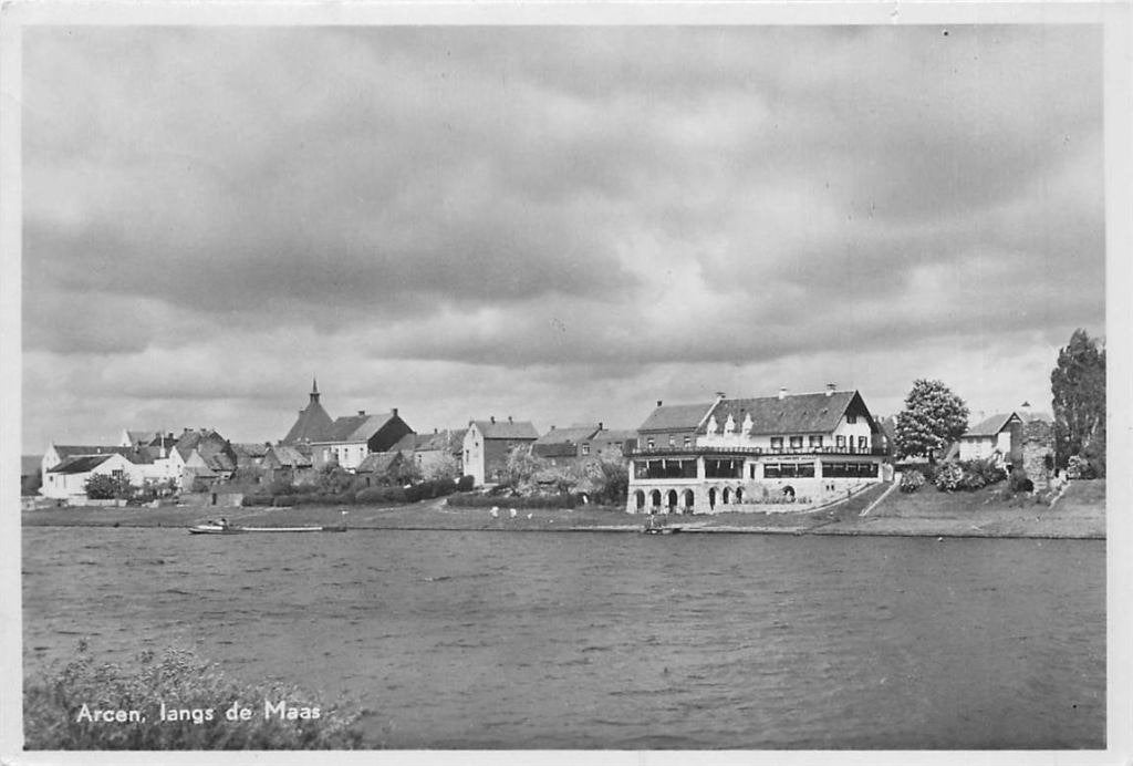 388-506-035 Arcen Langs de Maas, Verzenden, Voor 1920, Limburg