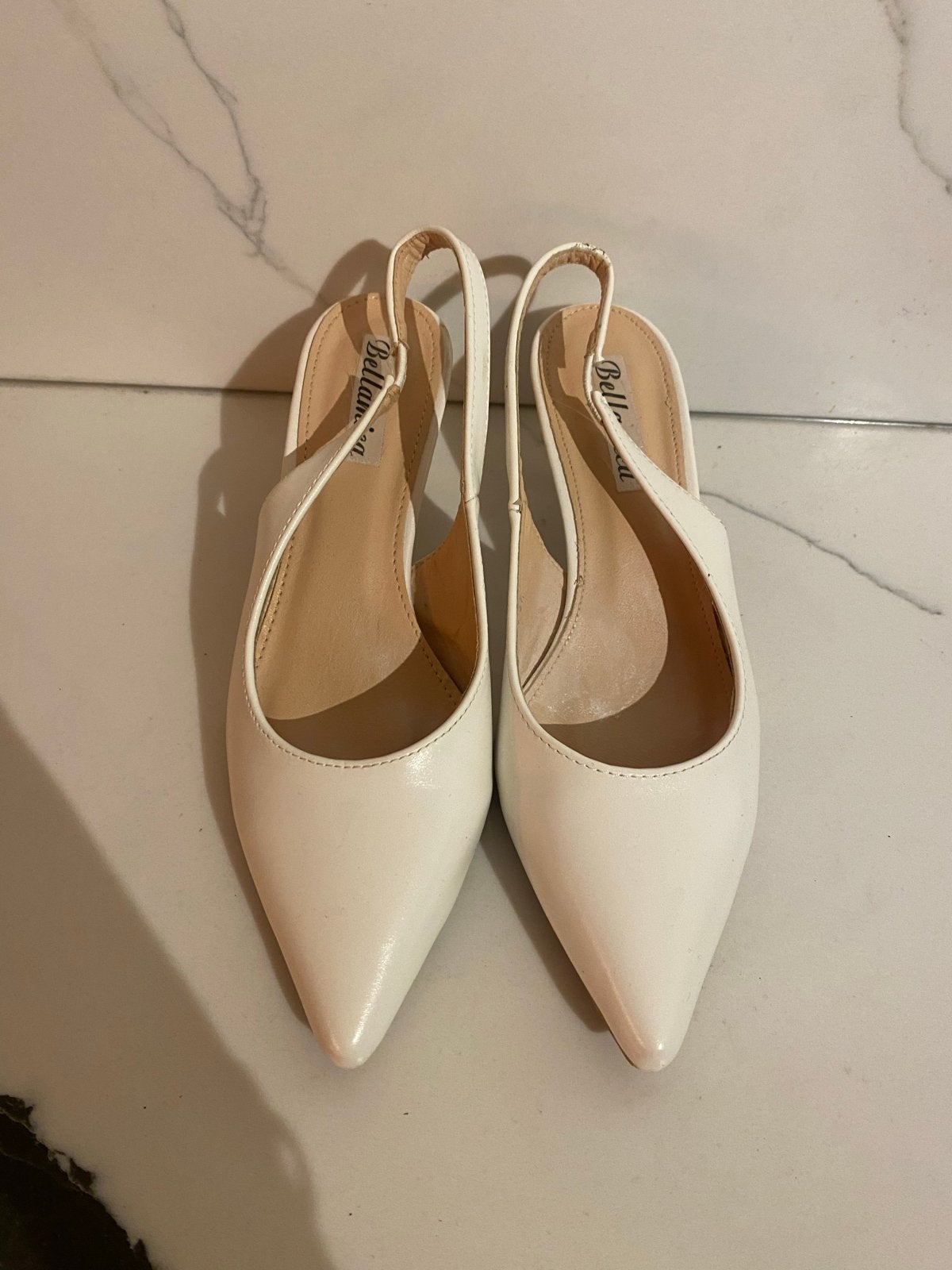 Bellamiea Witte Slingback Pumps - Maat 37, Kleding | Dames, Ophalen of Verzenden, Gedragen, Wit, Pumps