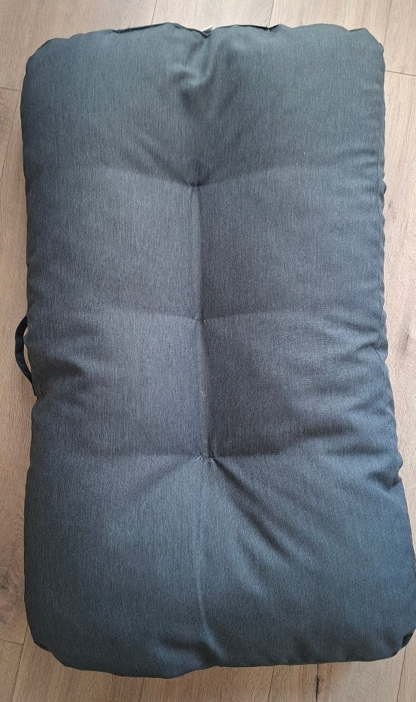 Groot kussen voor hond, kleur antraciet., Ophalen, Zo goed als nieuw, Polyester