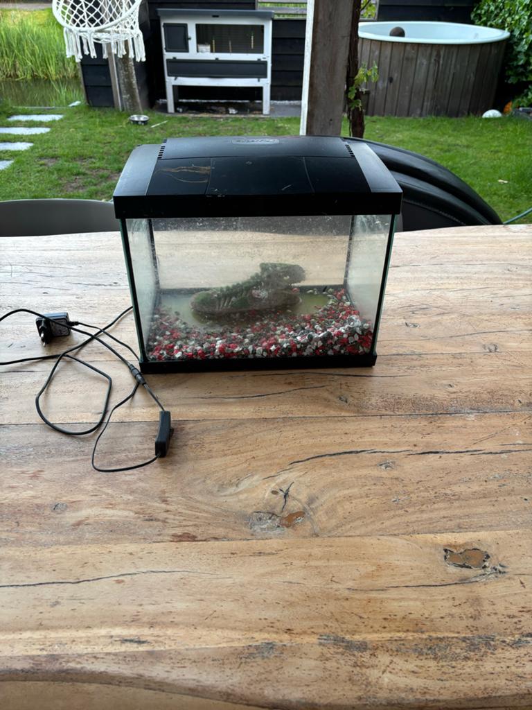 Te koop aangeboden aquarium, Dieren en Toebehoren, Ophalen of Verzenden, Inclusief deksel, Gebruikt, Leeg aquarium