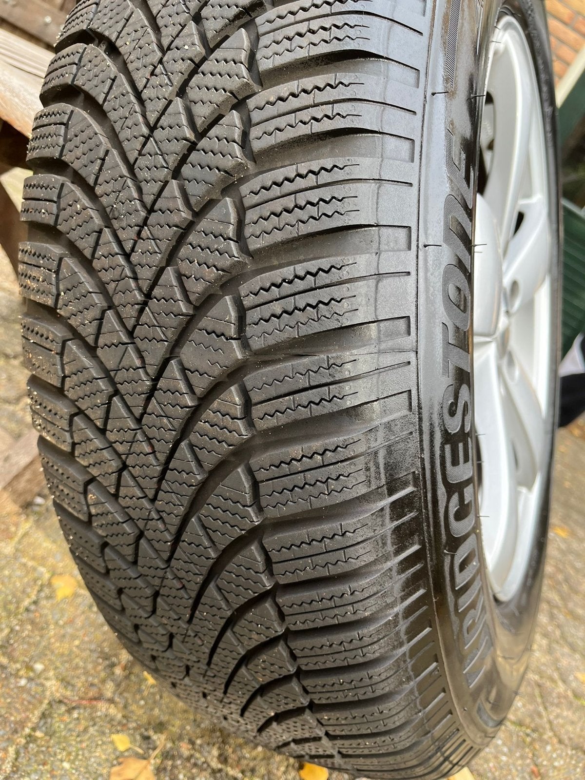 Bridgestone Blizzak LM005 Winterbanden met AEZ Velgen, Ophalen of Verzenden, Gebruikt, Winterbanden, Banden en Velgen