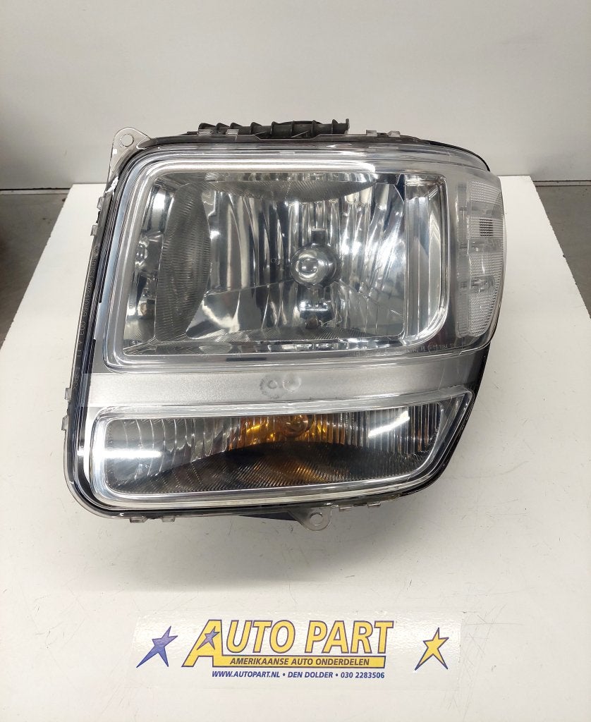 Dodge Nitro e-keur koplamp 2007-2011, Auto-onderdelen, Verlichting, Gebruikt, PO Box 21-8004 | Auburn Hills, MI 48321-8004, Amerikaanse onderdelen