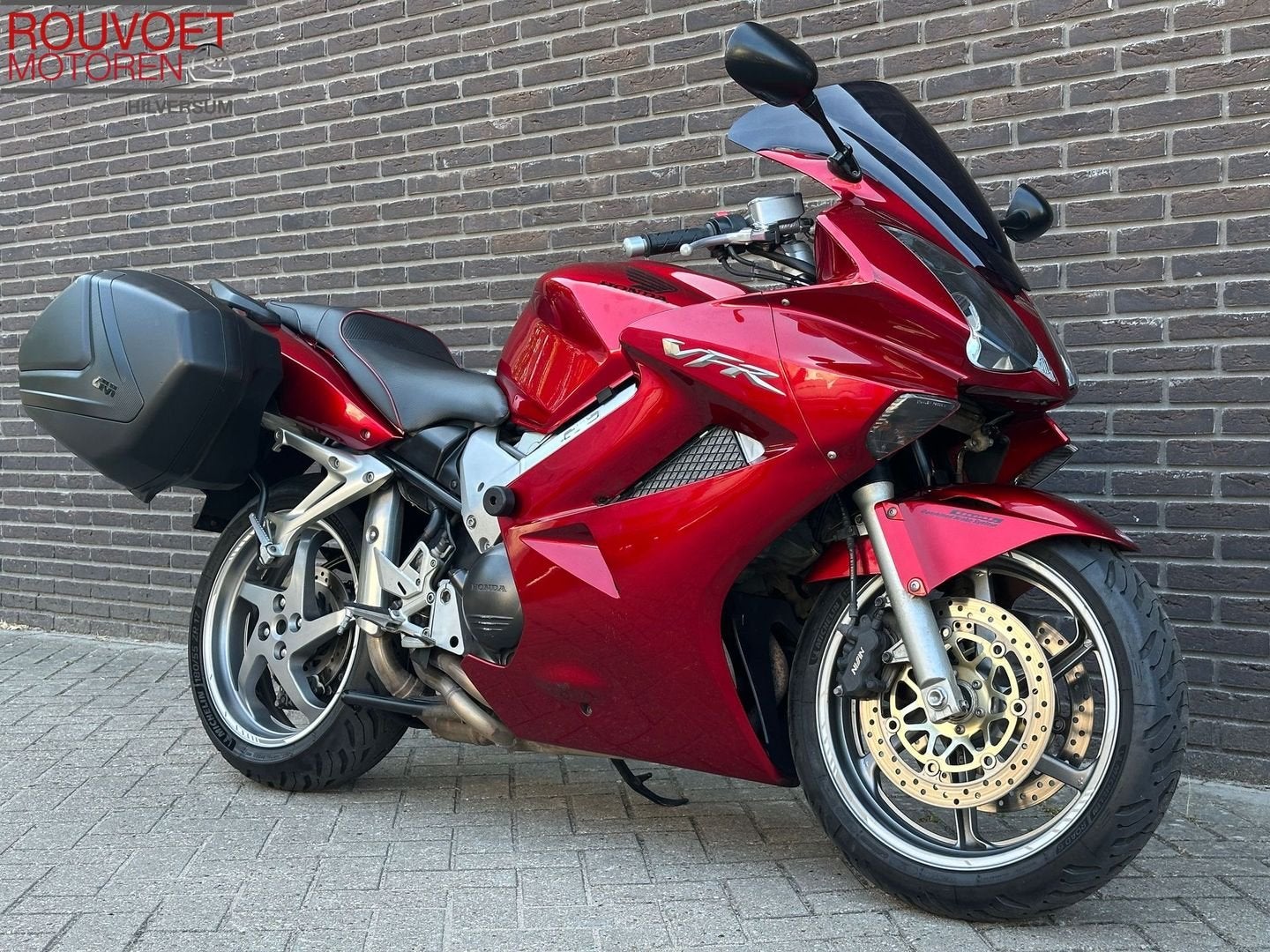 HONDA VFR 800 FI VTEC VFR800, Motoren, Motoren | Honda, 782 cc, HONDA, 4 cilinders, Motorrijbewijs A