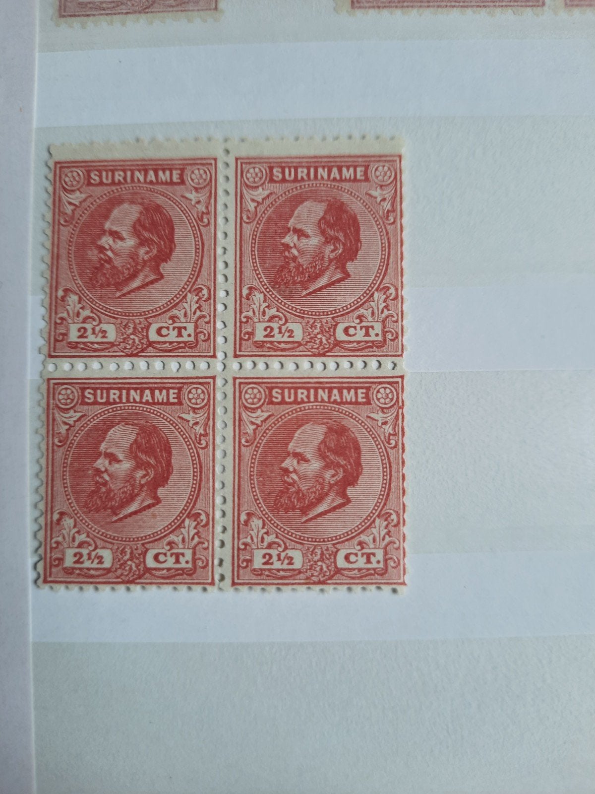 Suriname nvph 3d in blok van 4, Postzegels en Munten, Verzenden