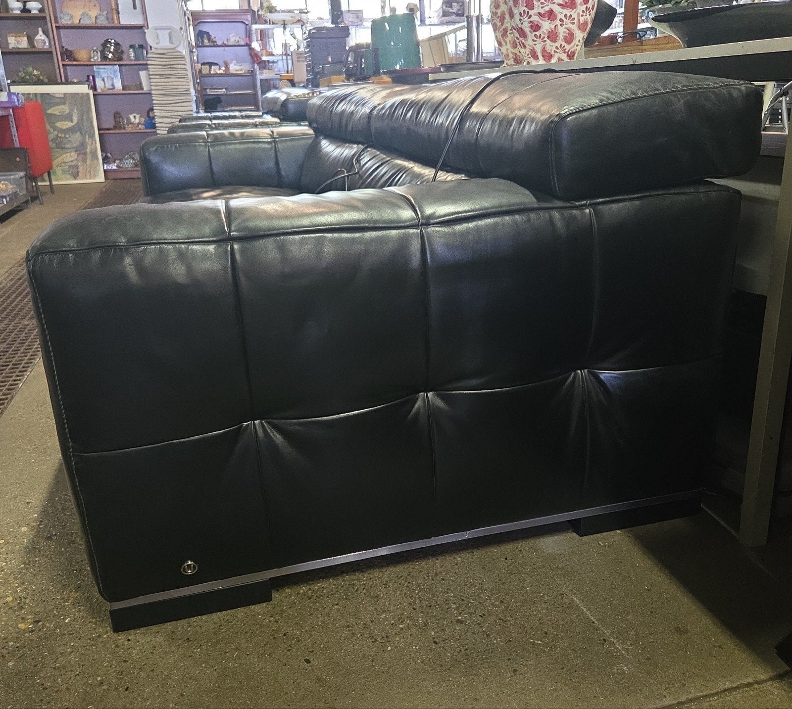 Natuzzi zwart leren 3 en 2 zit bank set, Ophalen, Gebruikt, X, Vierpersoons of meer